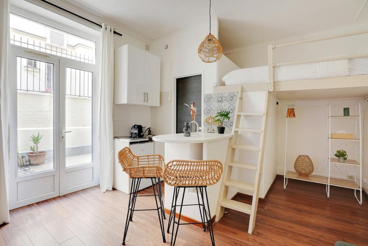 Charming Flat With Terrace In Batignolles - Apartment Paris