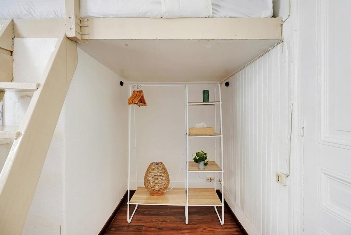 Charming Flat With Terrace In Batignolles - Apartment *